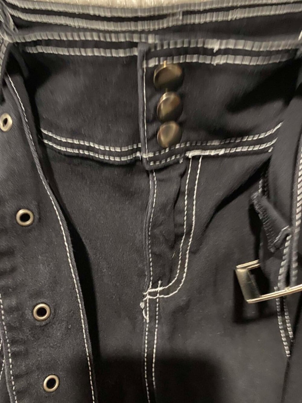 Street-Ready Contrast Cargo Joggers - Picture 6 of 7